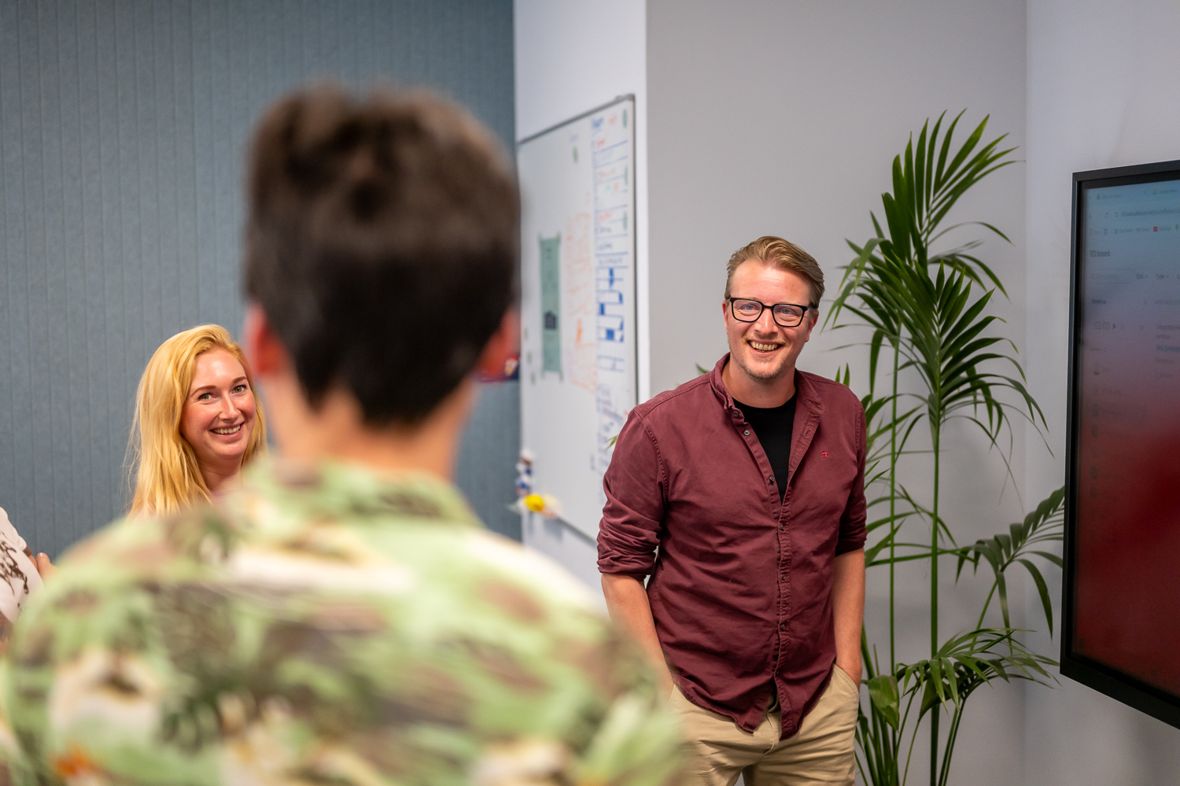 IT team 365werk doet stand up