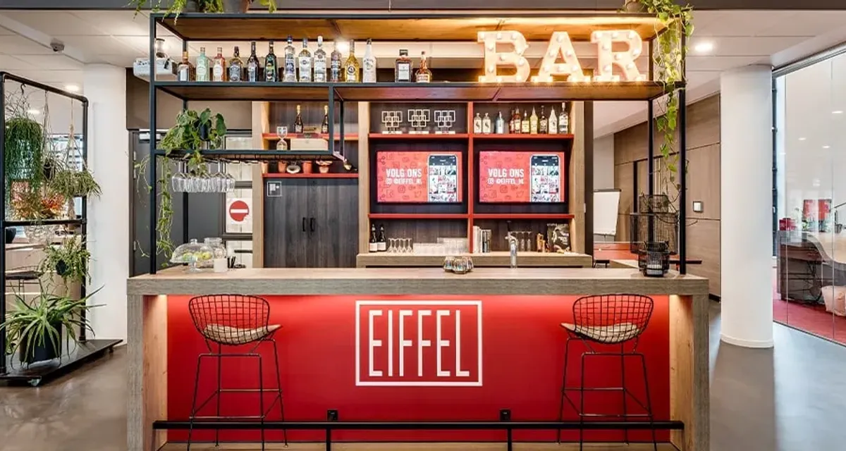 EIFFEL bar
