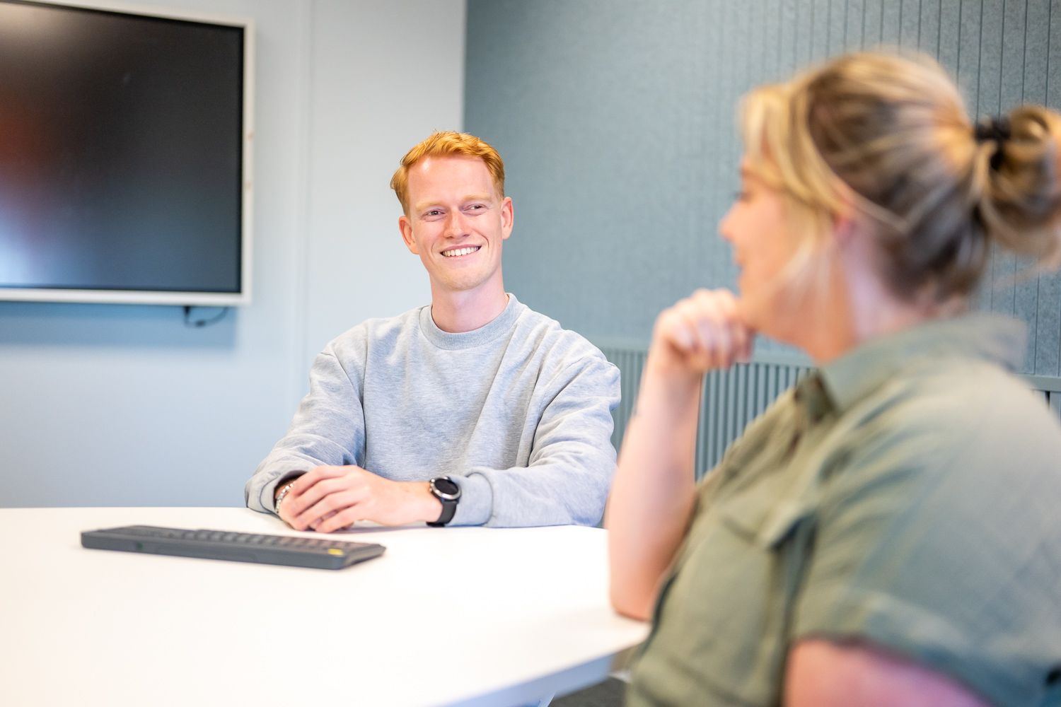 Krijg jij doorbetaald op feestdagen? Alles over feestdagvergoeding